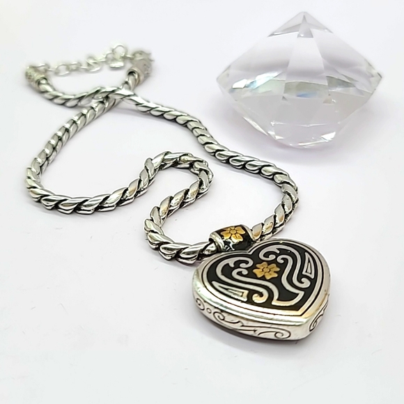 Brighton "FONTINA HEART" Reversible w Enamel & Scrolled Details! Rare & Retired! - Picture 9 of 10